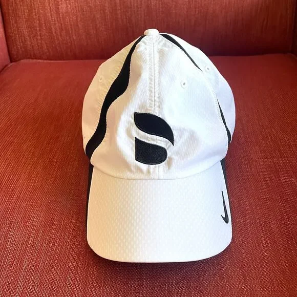 Nike D Dad Men's White Athletic Baseball Cap Embroidered Adjustable Golf Hat - Picture 2 of 9